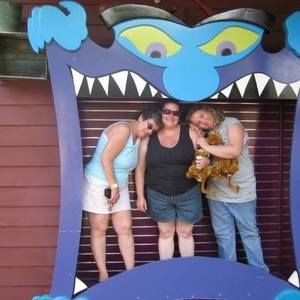 Meet your Posher, Sharon